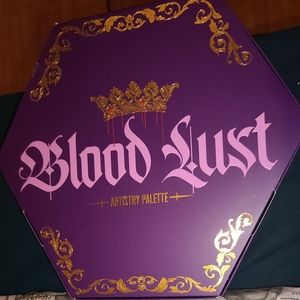 Jeffree star eyeshadow palette